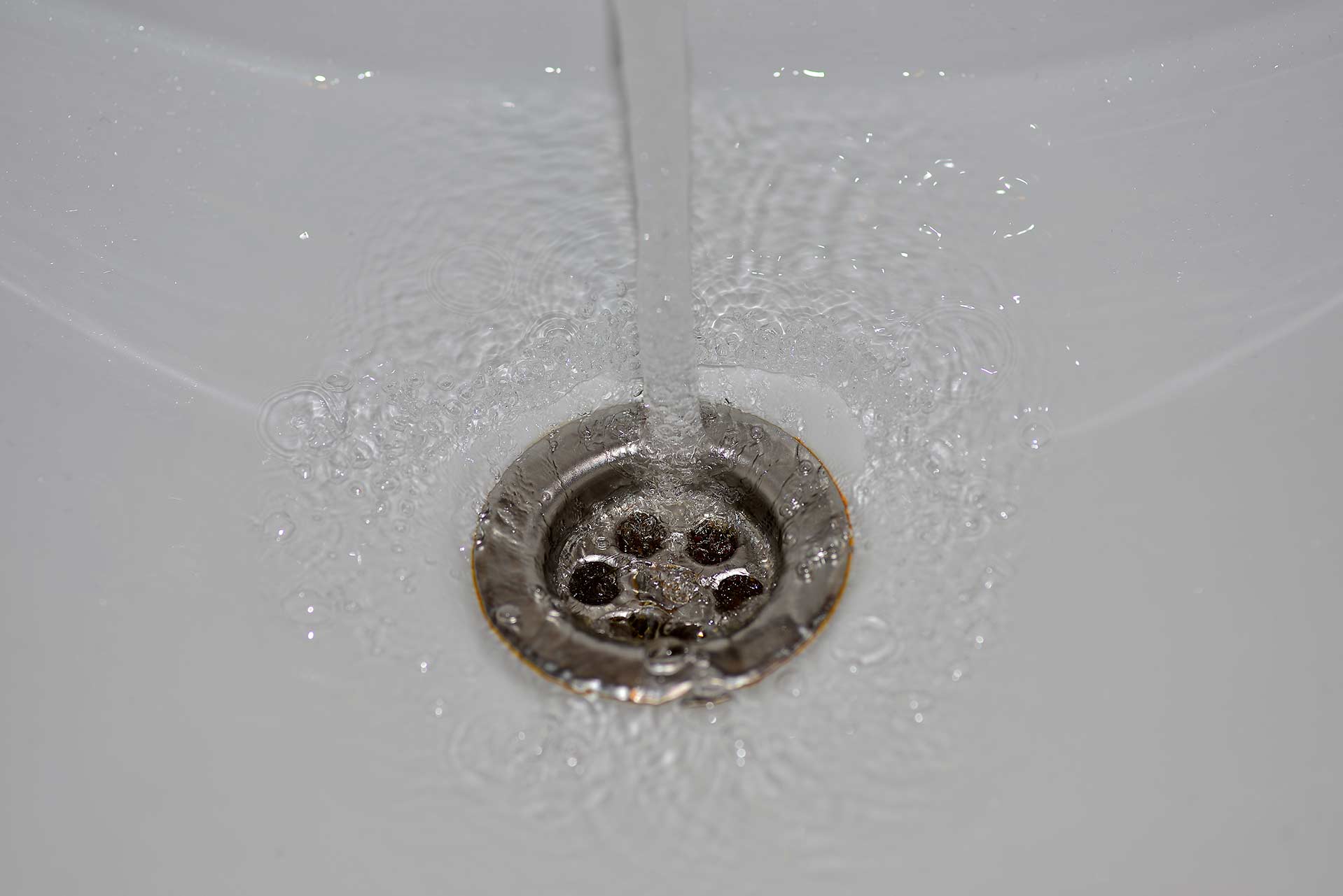 A2B Drains provides services to unblock blocked sinks and drains for properties in Market Harborough.